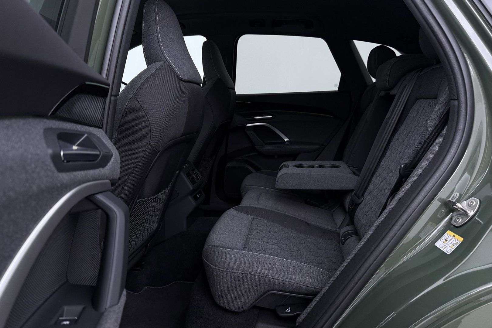 Audi Q5 2.0 TFSI e-Hybrid Quattro S Edition | FACELIFT | ACC | Trekhaak | 360° Camera | Tech Plus | Matrix LED | Keyless | Getint glas