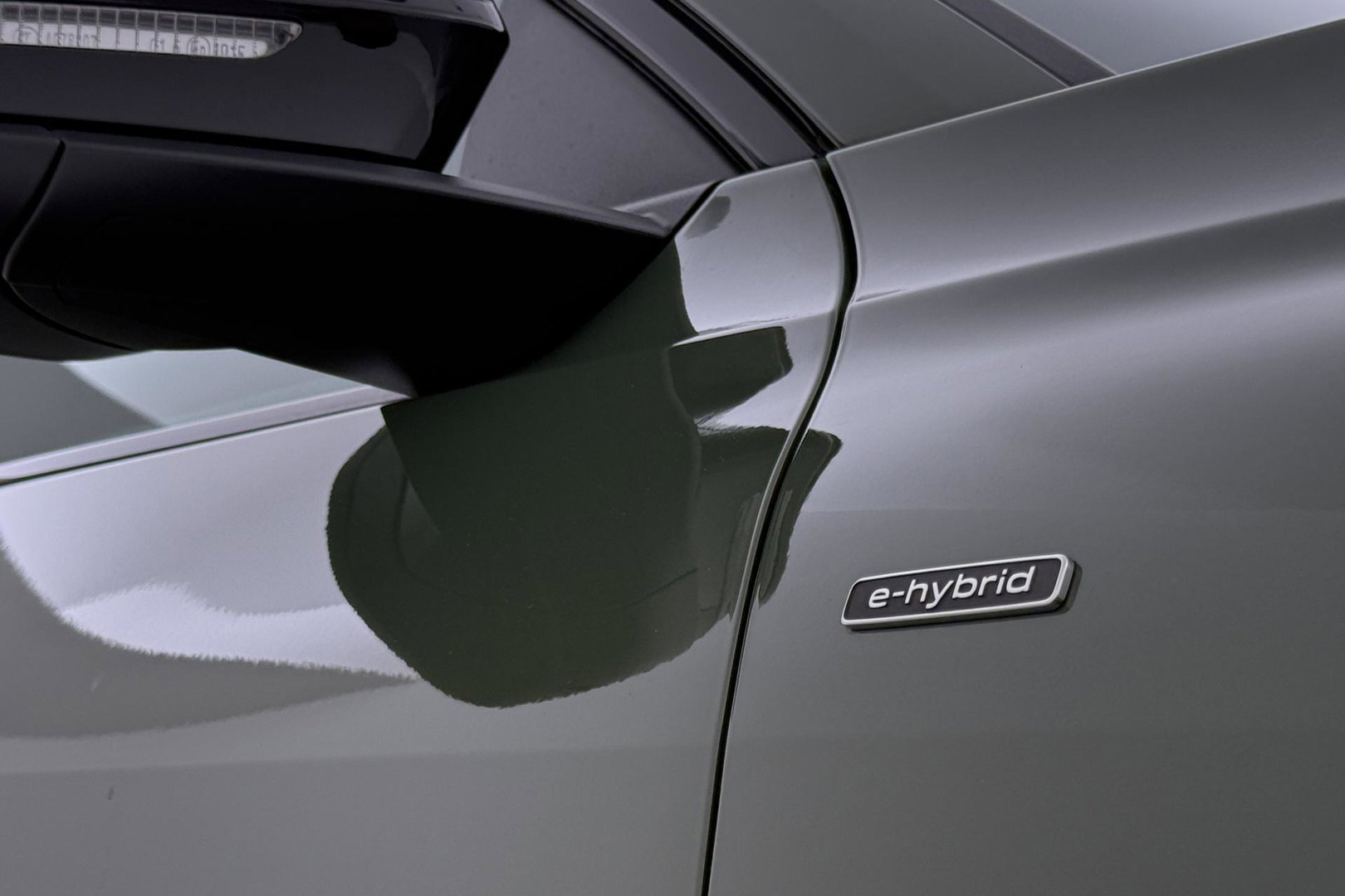 Audi Q5 2.0 TFSI e-Hybrid Quattro S Edition | FACELIFT | ACC | Trekhaak | 360° Camera | Tech Plus | Matrix LED | Keyless | Getint glas