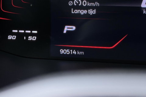 SEAT Ateca 1.5 TSI Style Business Intense | Trekhaak | Stoel+Stuurverwarming | Getint glas | Navigatie | | LED | Cruise Control