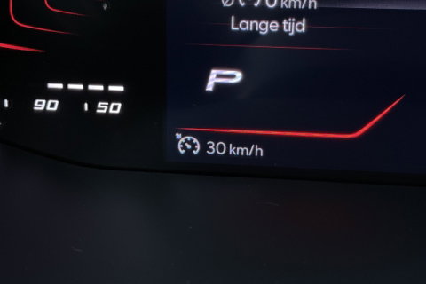SEAT Ateca 1.5 TSI Style Business Intense | Trekhaak | Stoel+Stuurverwarming | Getint glas | Navigatie | | LED | Cruise Control