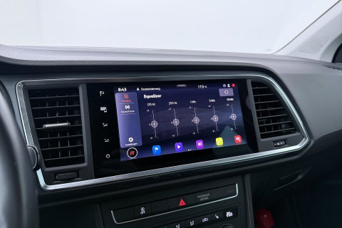SEAT Ateca 1.5 TSI Style Business Intense | Trekhaak | Stoel+Stuurverwarming | Getint glas | Navigatie | | LED | Cruise Control