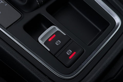 SEAT Ateca 1.5 TSI Style Business Intense | Trekhaak | Stoel+Stuurverwarming | Getint glas | Navigatie | | LED | Cruise Control