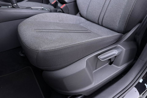 SEAT Ateca 1.5 TSI Style Business Intense | Trekhaak | Stoel+Stuurverwarming | Getint glas | Navigatie | | LED | Cruise Control