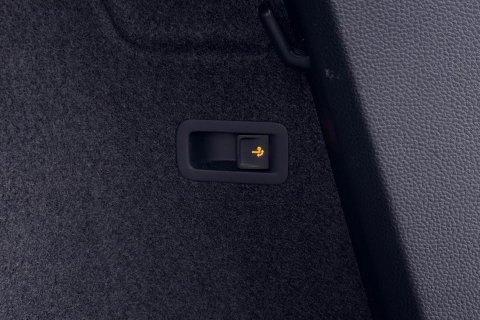 SEAT Ateca 1.5 TSI Style Business Intense | Trekhaak | Stoel+Stuurverwarming | Getint glas | Navigatie | | LED | Cruise Control