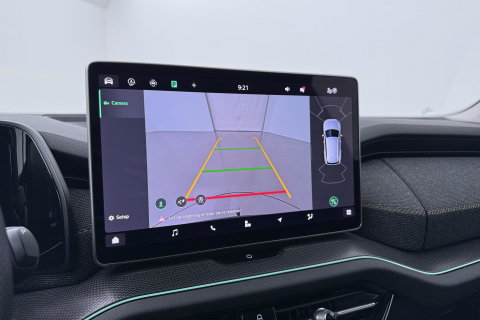 Škoda Kodiaq 1.5 TSI MHEV Tour Edition | ACC | Trekhaak | Memory | Keyless | Camera | Stoelverwarming | Getint glas | LED | 20 Inch