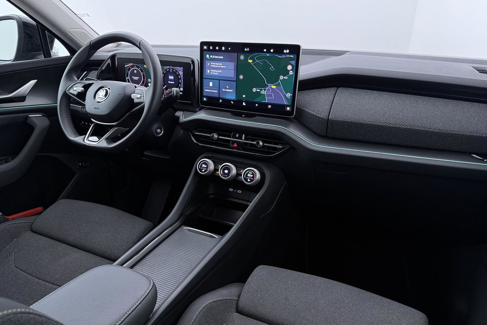 Škoda Kodiaq 1.5 TSI MHEV Tour Edition | ACC | Trekhaak | Memory | Keyless | Camera | Stoelverwarming | Getint glas | LED | 20 Inch