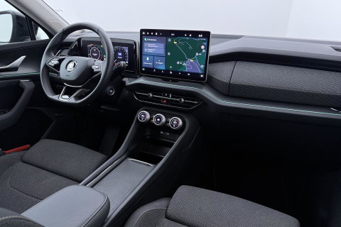 Škoda Kodiaq 1.5 TSI MHEV Tour Edition | ACC | Trekhaak | Memory | Keyless | Camera | Stoelverwarming | Getint glas | LED | 20 Inch
