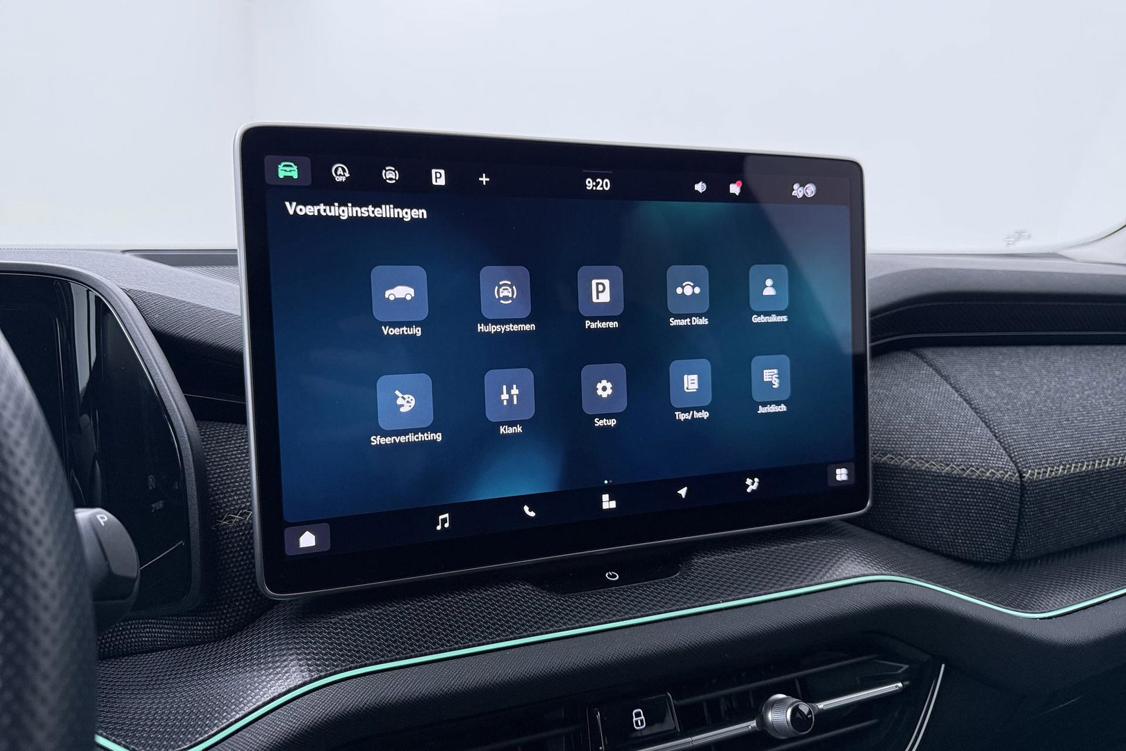 Škoda Kodiaq 1.5 TSI MHEV Tour Edition | ACC | Trekhaak | Memory | Keyless | Camera | Stoelverwarming | Getint glas | LED | 20 Inch