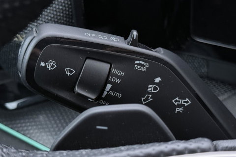 Škoda Kodiaq 1.5 TSI MHEV Tour Edition | ACC | Trekhaak | Memory | Keyless | Camera | Stoelverwarming | Getint glas | LED | 20 Inch