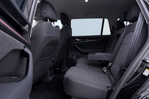 Škoda Kodiaq 1.5 TSI MHEV Tour Edition | ACC | Trekhaak | Memory | Keyless | Camera | Stoelverwarming | Getint glas | LED | 20 Inch
