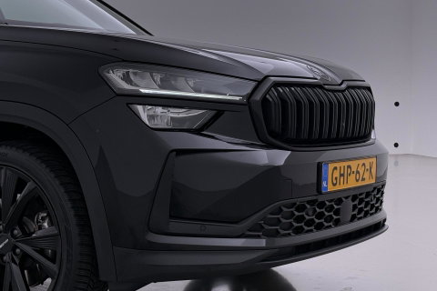 Škoda Kodiaq 1.5 TSI MHEV Tour Edition | ACC | Trekhaak | Memory | Keyless | Camera | Stoelverwarming | Getint glas | LED | 20 Inch