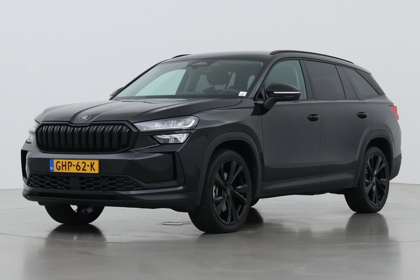 Škoda Kodiaq 1.5 TSI MHEV Tour Edition | ACC | Trekhaak | Memory | Keyless | Camera | Stoelverwarming | Getint glas | LED | 20 Inch