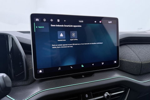 Škoda Kodiaq 1.5 TSI MHEV Tour Edition | ACC | Trekhaak | Keyless | Camera | Stoelverwarming | Memory | Getint glas | 20 Inch