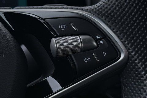 Škoda Kodiaq 1.5 TSI MHEV Tour Edition | ACC | Trekhaak | Keyless | Camera | Stoelverwarming | Memory | Getint glas | 20 Inch