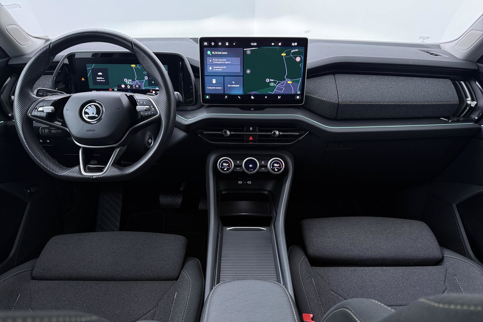 Škoda Kodiaq 1.5 TSI MHEV Tour Edition | ACC | Trekhaak | Keyless | Camera | Stoelverwarming | Memory | Getint glas | 20 Inch