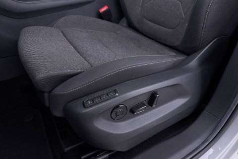 Škoda Kodiaq 1.5 TSI MHEV Tour Edition | ACC | Trekhaak | Keyless | Camera | Stoelverwarming | Memory | Getint glas | 20 Inch