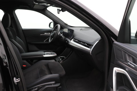 BMW X1 xDrive25e | M Sport | Adaptief M-onderstel | Camera | Adaptieve LED | Cruise Control | Stoelverwarming