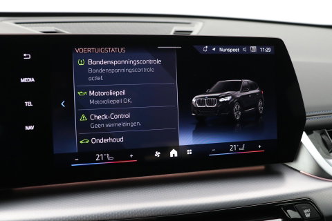 BMW X1 xDrive25e | M Sport | Adaptief M-onderstel | Camera | Adaptieve LED | Cruise Control | Stoelverwarming