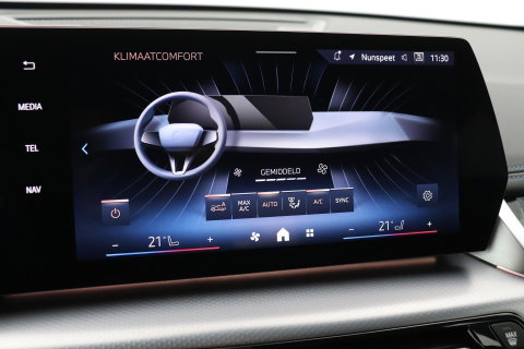 BMW X1 xDrive25e | M Sport | Adaptief M-onderstel | Camera | Adaptieve LED | Cruise Control | Stoelverwarming