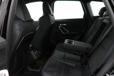 BMW X1 xDrive25e | M Sport | Adaptief M-onderstel | Camera | Adaptieve LED | Cruise Control | Stoelverwarming