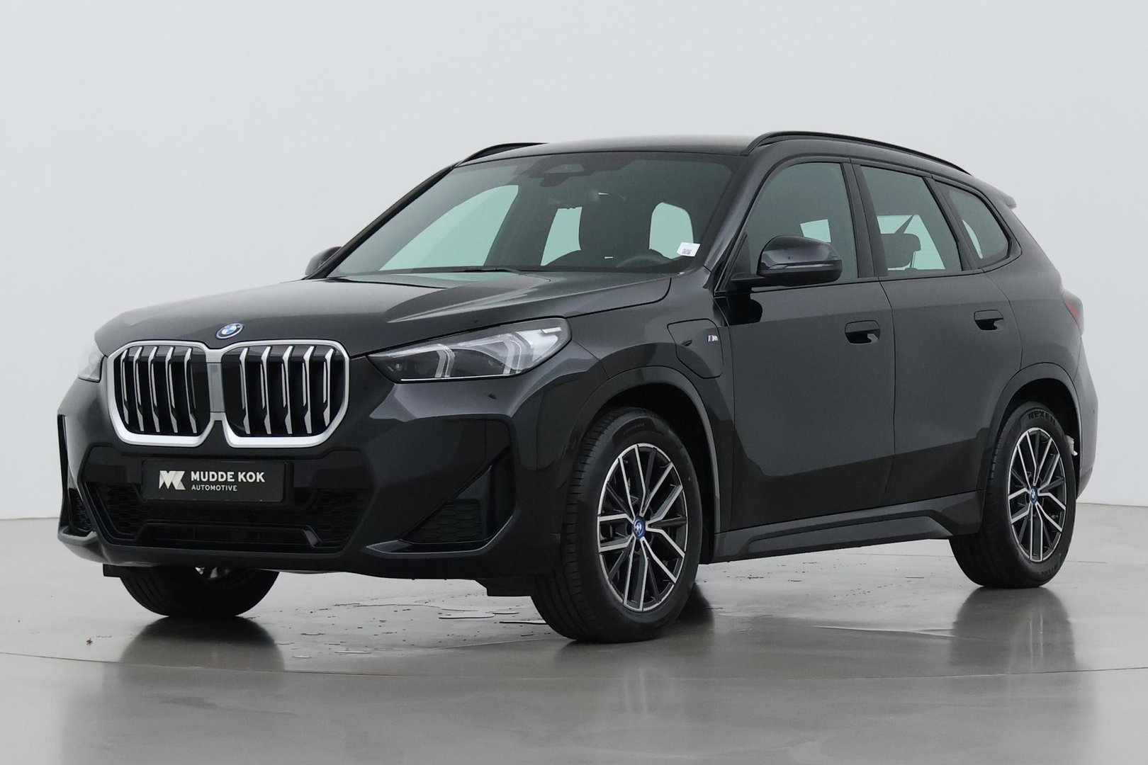BMW X1 xDrive25e | M Sport | Adaptief M-onderstel | Camera | Adaptieve LED | Cruise Control | Stoelverwarming