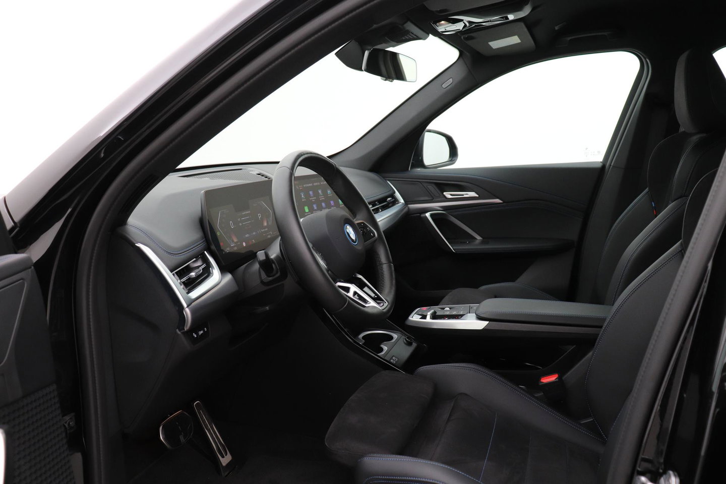 BMW X1 xDrive25e | M Sport | Adaptief M-onderstel | Camera | Adaptieve LED | Cruise Control | Stoelverwarming