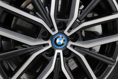 BMW X1 xDrive25e | M Sport | Adaptief M-onderstel | Camera | Adaptieve LED | Cruise Control | Stoelverwarming