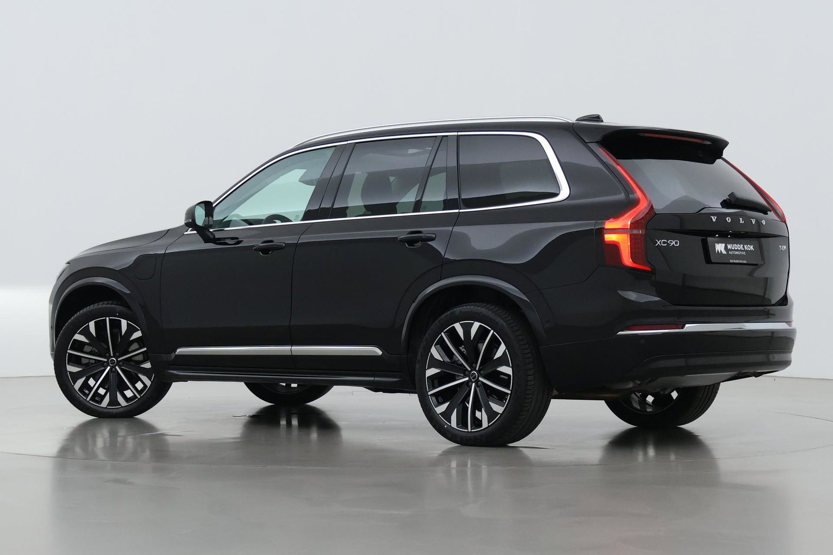Volvo XC90 T8 Ultra Bright | MY27 | Harman/Kardon | Panoramadak | Trekhaak | 360° Camera | Head-Up | ACC | 21 Inch