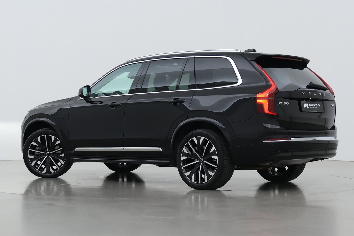 Volvo XC90 T8 Ultra Bright | MY27 | Harman/Kardon | Panoramadak | Trekhaak | 360° Camera | Head-Up | ACC | 21 Inch