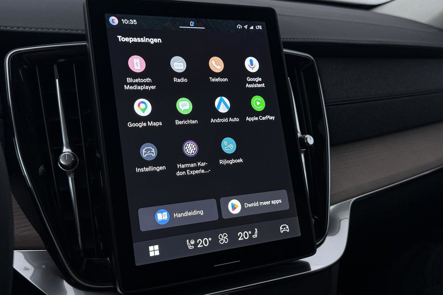 Volvo XC90 T8 Ultra Bright | MY27 | Harman/Kardon | Panoramadak | Trekhaak | 360° Camera | Head-Up | ACC | 21 Inch
