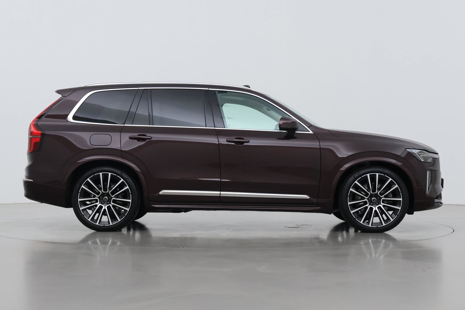 Volvo XC90 T8 Ultra Bright | Bowers&Wilkins | Luchtvering | Trekhaak | Panoramadak | 360° Camera | Massage | Stoelventilatie | 22 Inch