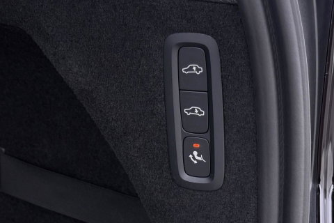 Volvo XC90 T8 Ultra Bright | Bowers&Wilkins | Luchtvering | Trekhaak | Panoramadak | 360° Camera | Massage | Stoelventilatie | 22 Inch