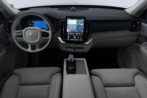 Volvo XC90 T8 Ultra Bright | Bowers&Wilkins | Luchtvering | Trekhaak | Panoramadak | 360° Camera | Massage | Stoelventilatie | 22 Inch
