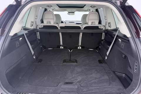 Volvo XC90 T8 Ultra Bright | Bowers&Wilkins | Luchtvering | Trekhaak | Panoramadak | 360° Camera | Massage | Stoelventilatie | 22 Inch