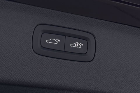 Volvo XC90 T8 Ultra Bright | Bowers&Wilkins | Luchtvering | Trekhaak | Panoramadak | 360° Camera | Massage | Stoelventilatie | 22 Inch