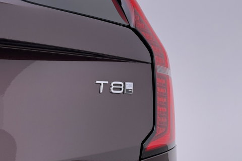 Volvo XC90 T8 Ultra Bright | Bowers&Wilkins | Luchtvering | Trekhaak | Panoramadak | 360° Camera | Massage | Stoelventilatie | 22 Inch