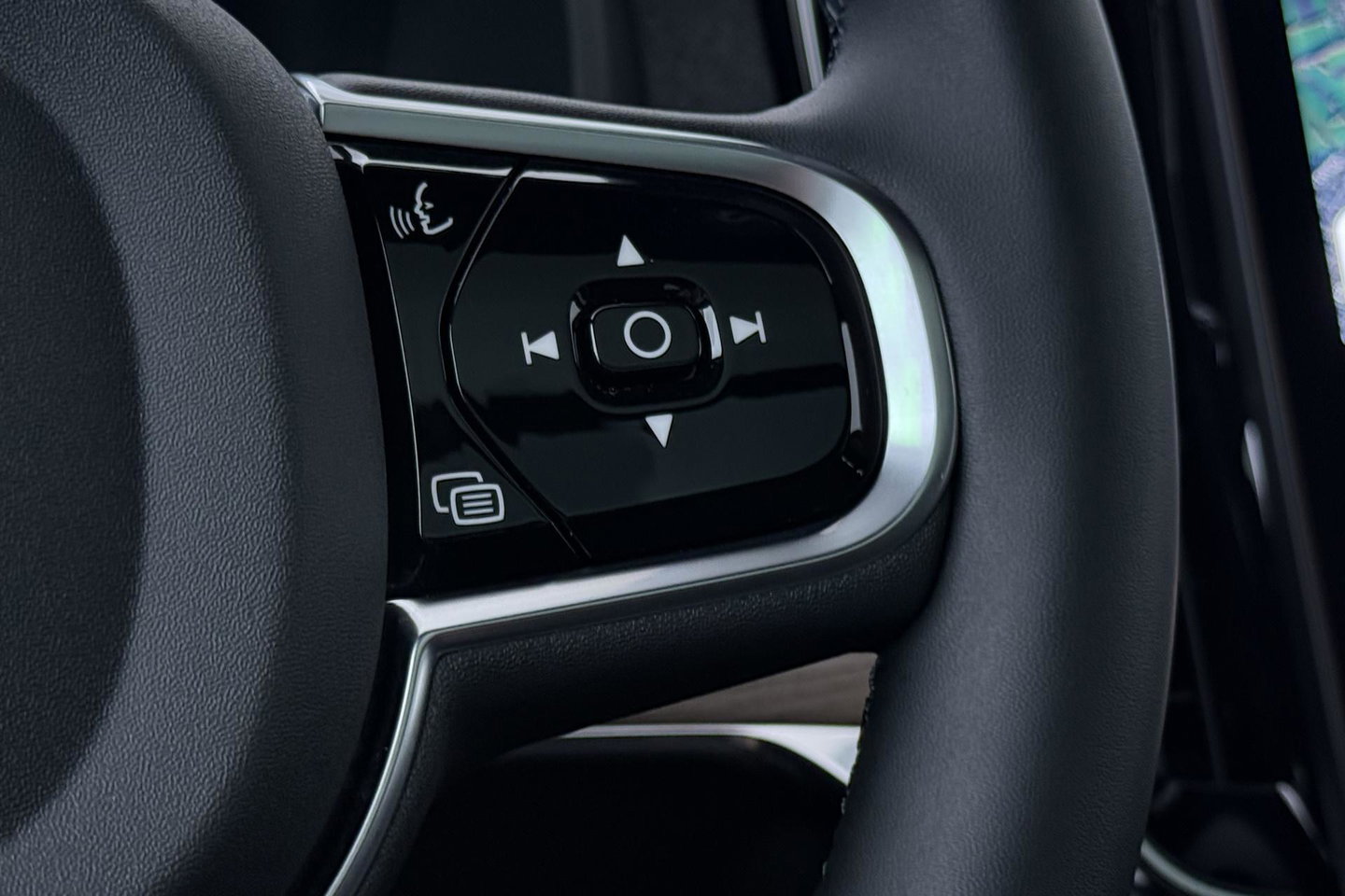 Volvo XC90 T8 Ultra Dark | MY27 | Harman/Kardon | Trekhaak | Panoramadak | 360° Camera | Head-Up | Pilot Assist | 21 Inch
