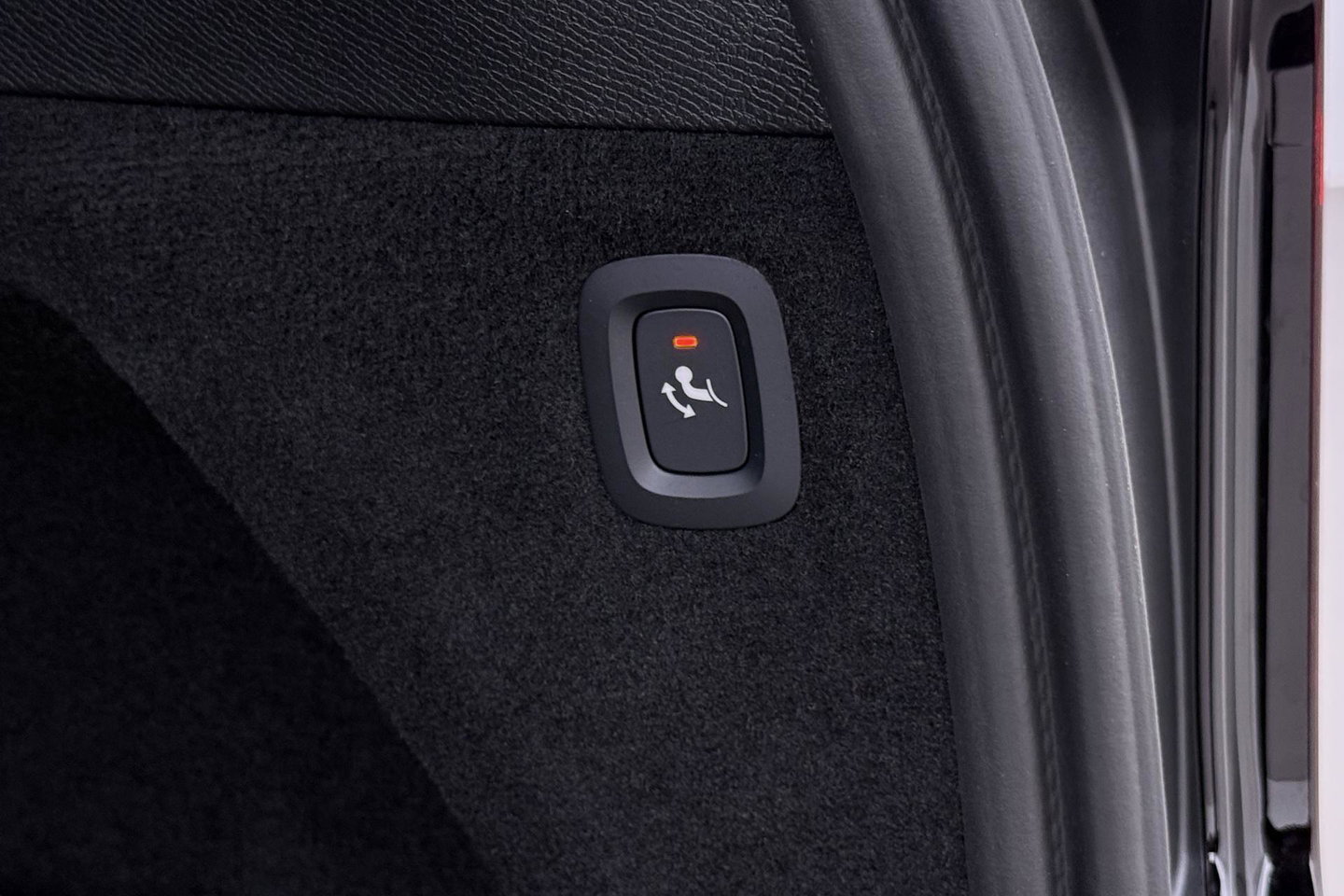 Volvo XC90 T8 Ultra Dark | MY27 | Harman/Kardon | Trekhaak | Panoramadak | 360° Camera | Head-Up | Pilot Assist | 21 Inch