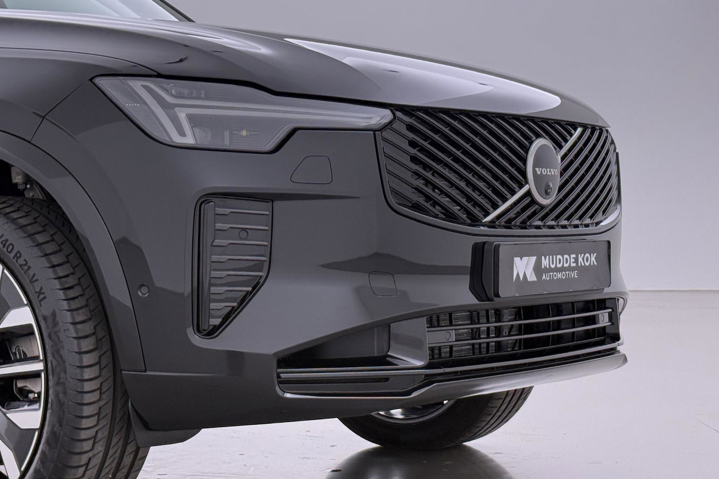 Volvo XC90 T8 Ultra Dark | MY27 | Harman/Kardon | Trekhaak | Panoramadak | 360° Camera | Head-Up | Pilot Assist | 21 Inch
