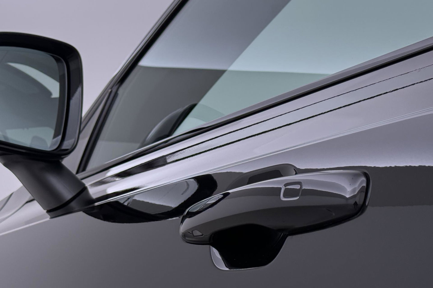 Volvo XC90 T8 Ultra Dark | MY27 | Harman/Kardon | Trekhaak | Panoramadak | 360° Camera | Head-Up | Pilot Assist | 21 Inch