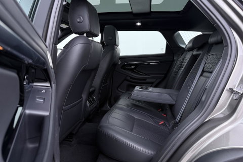Land Rover Range Rover Evoque 1.5 P300e AWD HSE | Trekhaak | Meridian Surround | Panoramadak | Head-up | BLIS