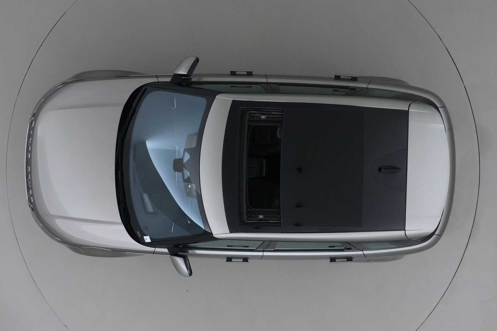 Land Rover Range Rover Evoque 1.5 P300e AWD HSE | Trekhaak | Meridian Surround | Panoramadak | Head-up | BLIS