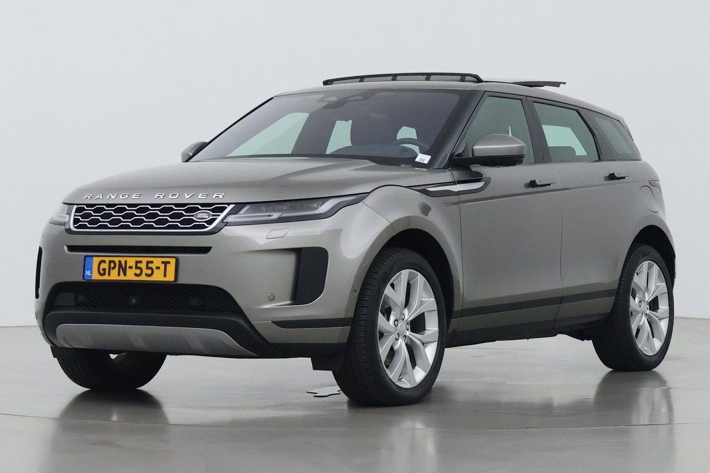 Land Rover Range Rover Evoque 1.5 P300e AWD HSE | Trekhaak | Meridian Surround | Panoramadak | Head-up | BLIS