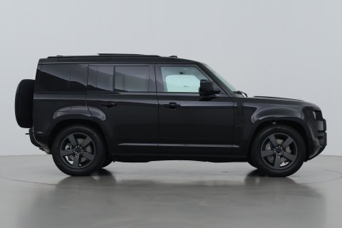 Land Rover Defender 110 P300e X-Dynamic HSE | MY26 | Luchtvering | Stoelventilatie | Panoramadak | Trekhaak | 360° Camera | ACC