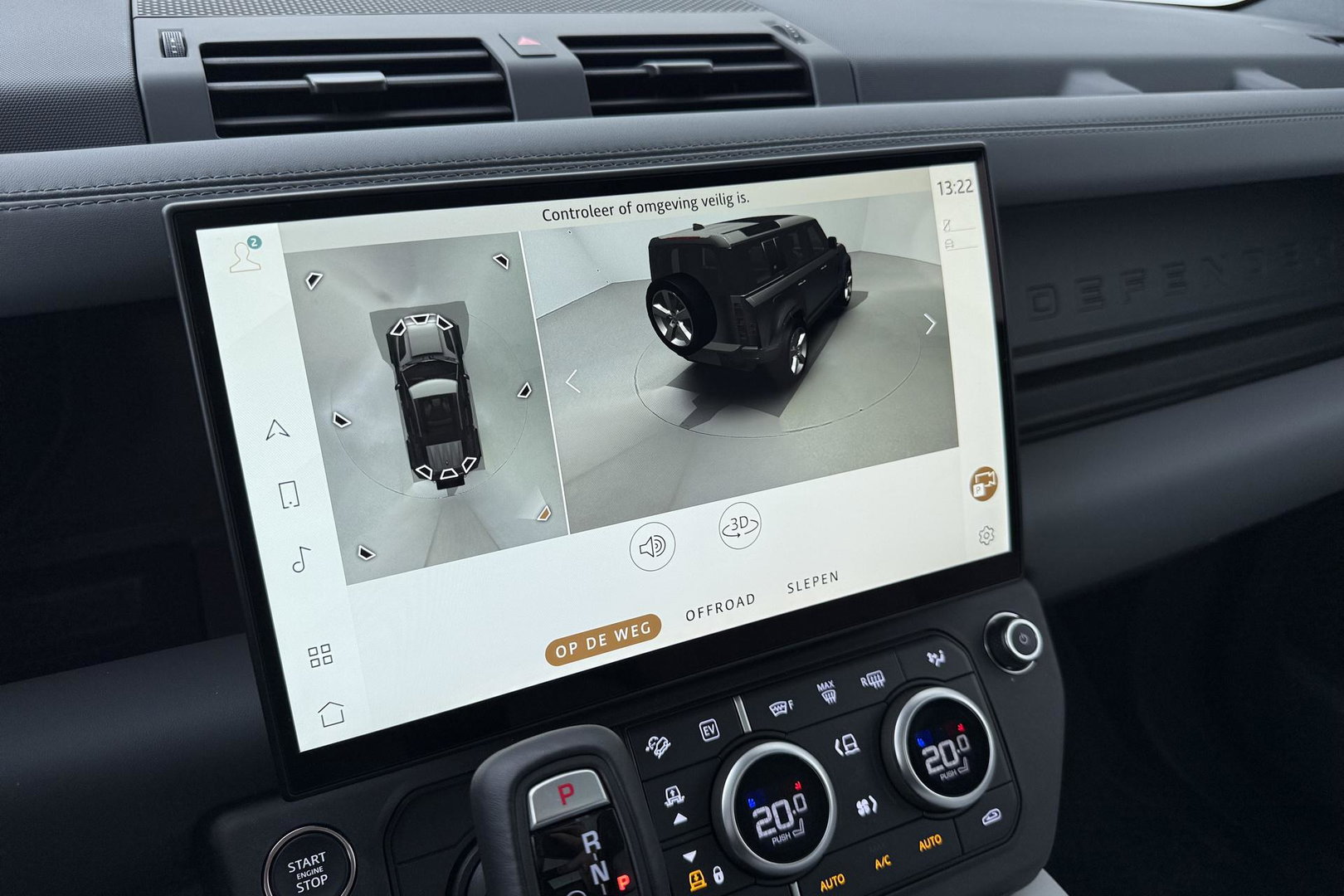 Land Rover Defender 110 P300e X-Dynamic HSE | MY26 | Luchtvering | Stoelventilatie | Panoramadak | Trekhaak | 360° Camera | ACC