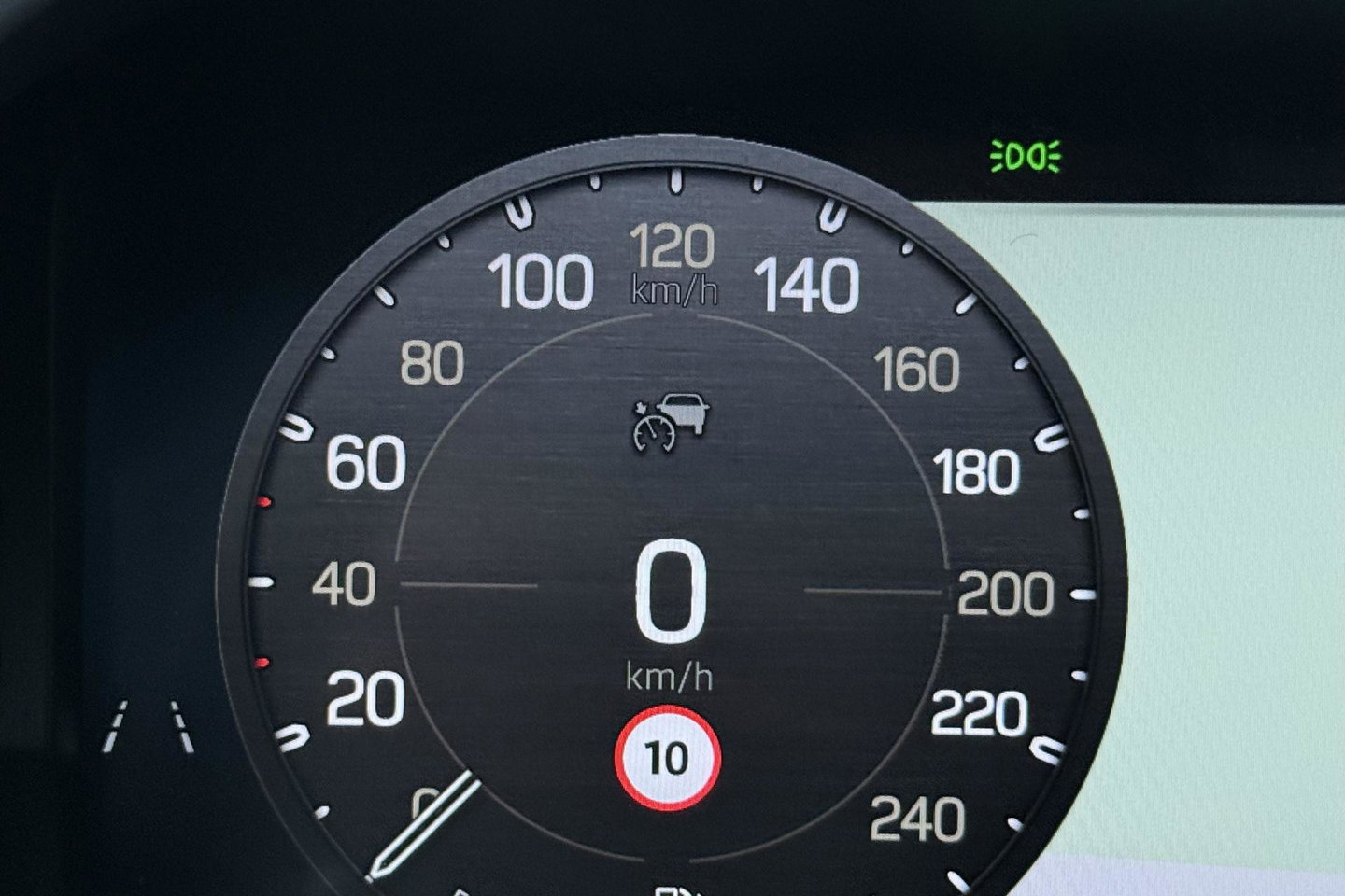 Land Rover Defender 110 P300e X-Dynamic HSE | MY26 | Luchtvering | Stoelventilatie | Panoramadak | Trekhaak | 360° Camera | ACC