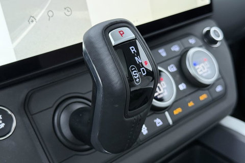 Land Rover Defender 110 P300e X-Dynamic HSE | MY26 | Luchtvering | Stoelventilatie | Panoramadak | Trekhaak | 360° Camera | ACC