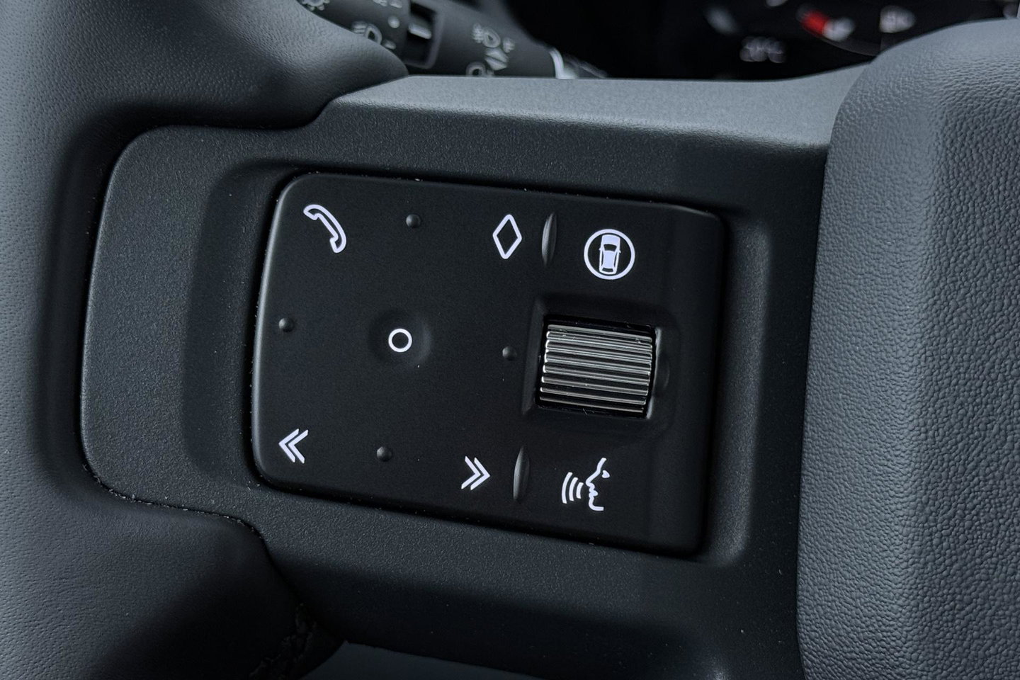 Land Rover Defender 110 P300e X-Dynamic HSE | MY26 | Luchtvering | Stoelventilatie | Panoramadak | Trekhaak | 360° Camera | ACC