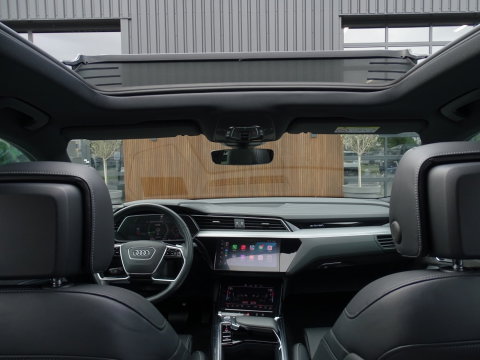 Audi e-tron e-tron 55 Quattro 408PK / pano / 22'' RS / B&O sound / 360°