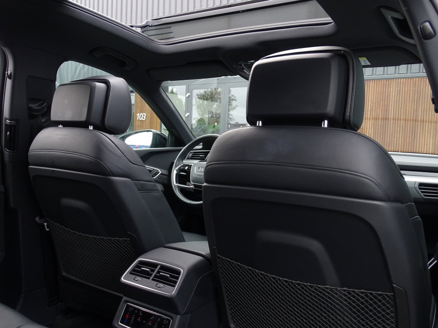 Audi e-tron e-tron 55 Quattro 408PK / pano / 22'' RS / B&O sound / 360°